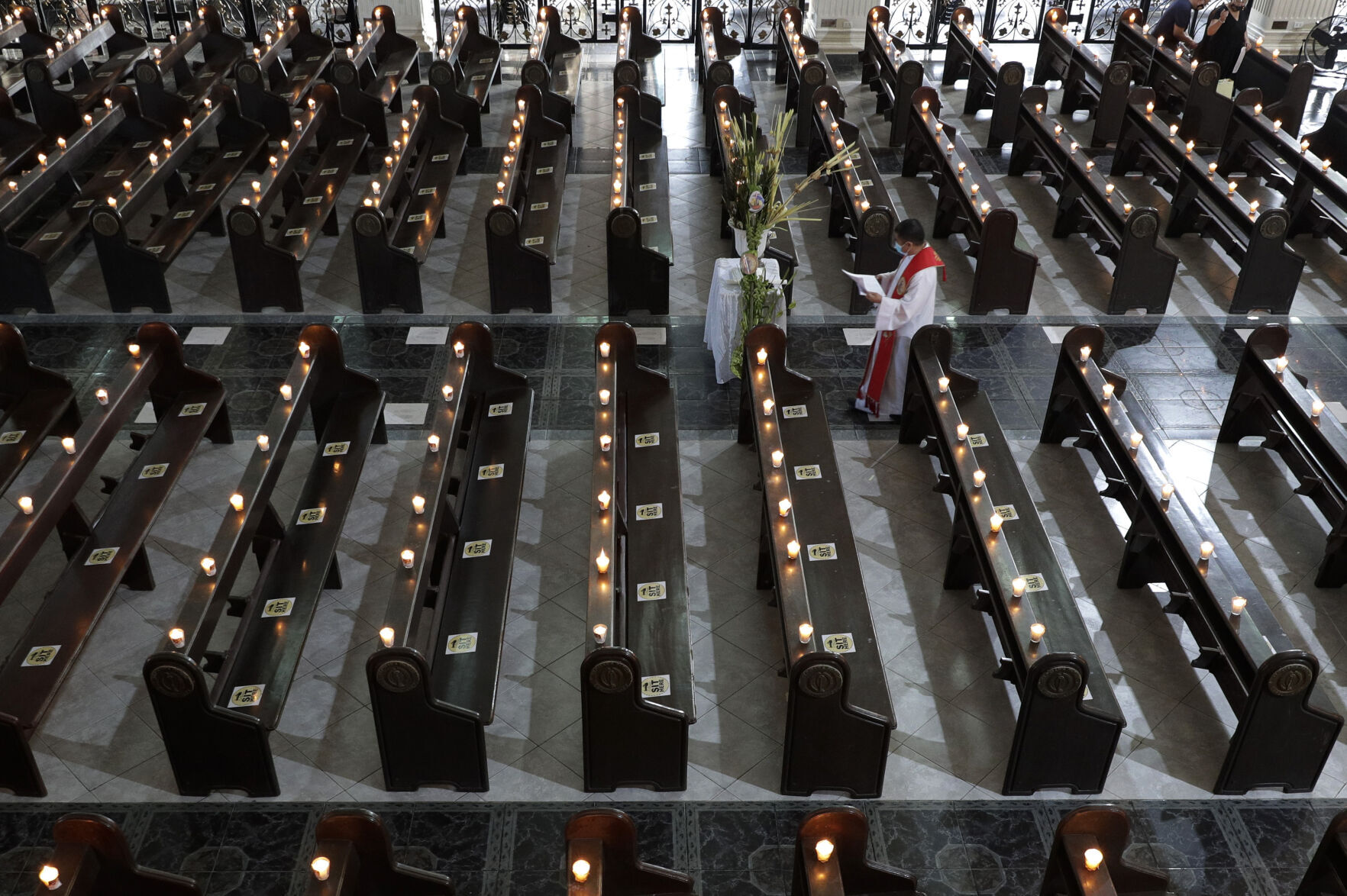 Pictures of the Month Religion Photo Gallery